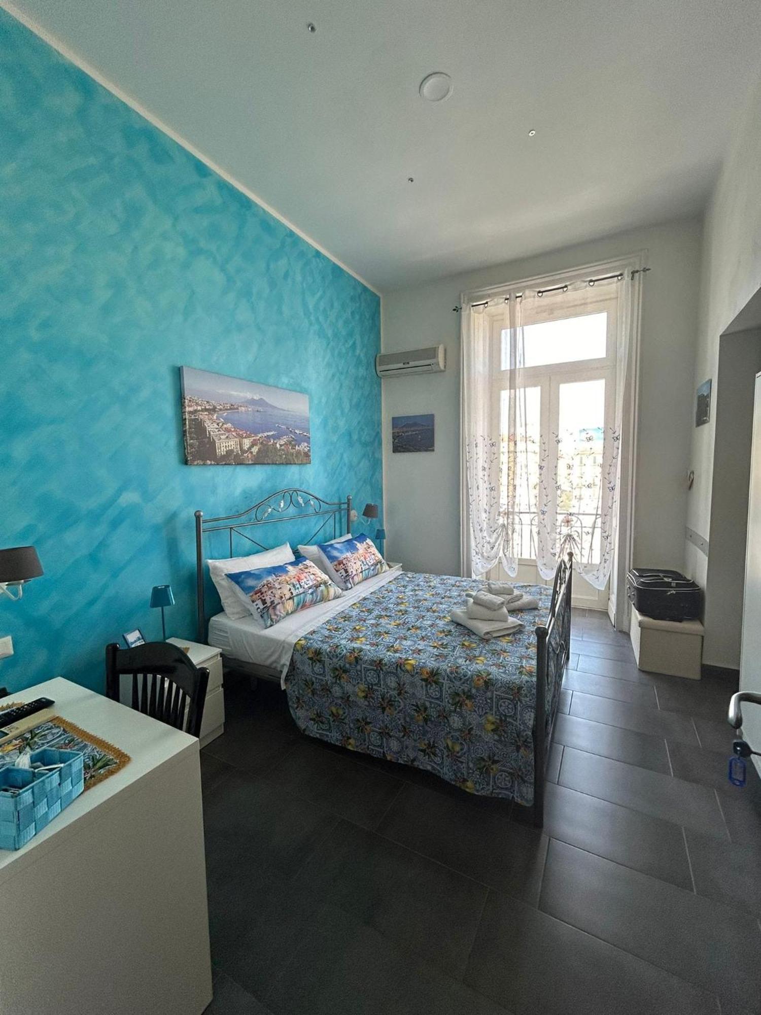 Ale Naples Holiday Экстерьер фото